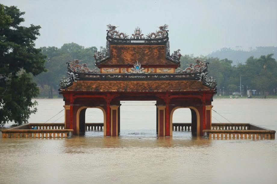 XIN CÙNG SAN SẺ NỖI ĐAU